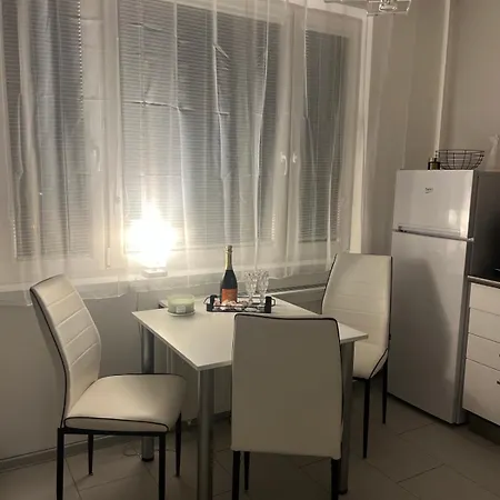 Evelyn Apartman